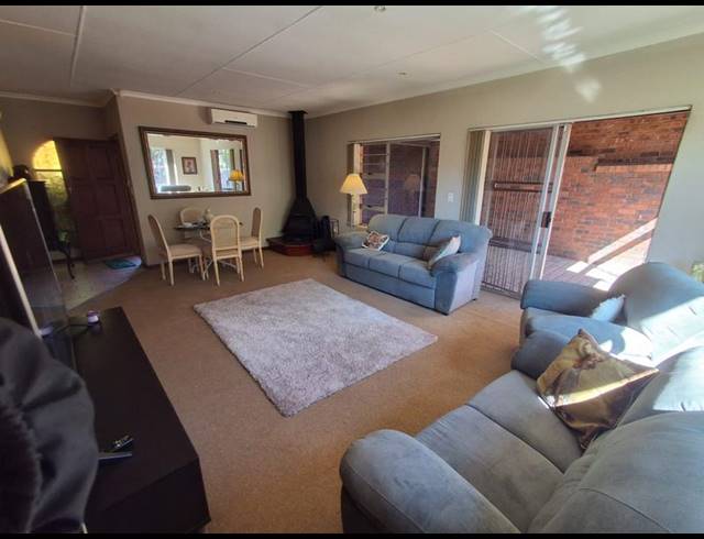 3 BEDROOM DUPLEX FOR SALE IN MAYBERRY PARK